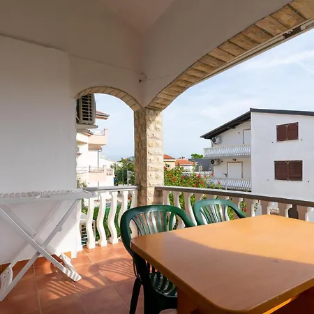 Apartment By The Sea - Kozjak, - 20149
