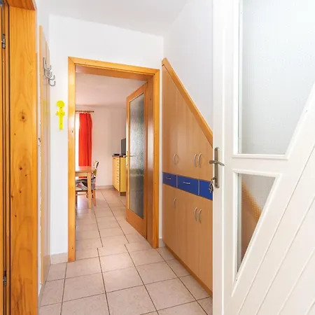 Apartment By The Sea - Kozjak, - 20149